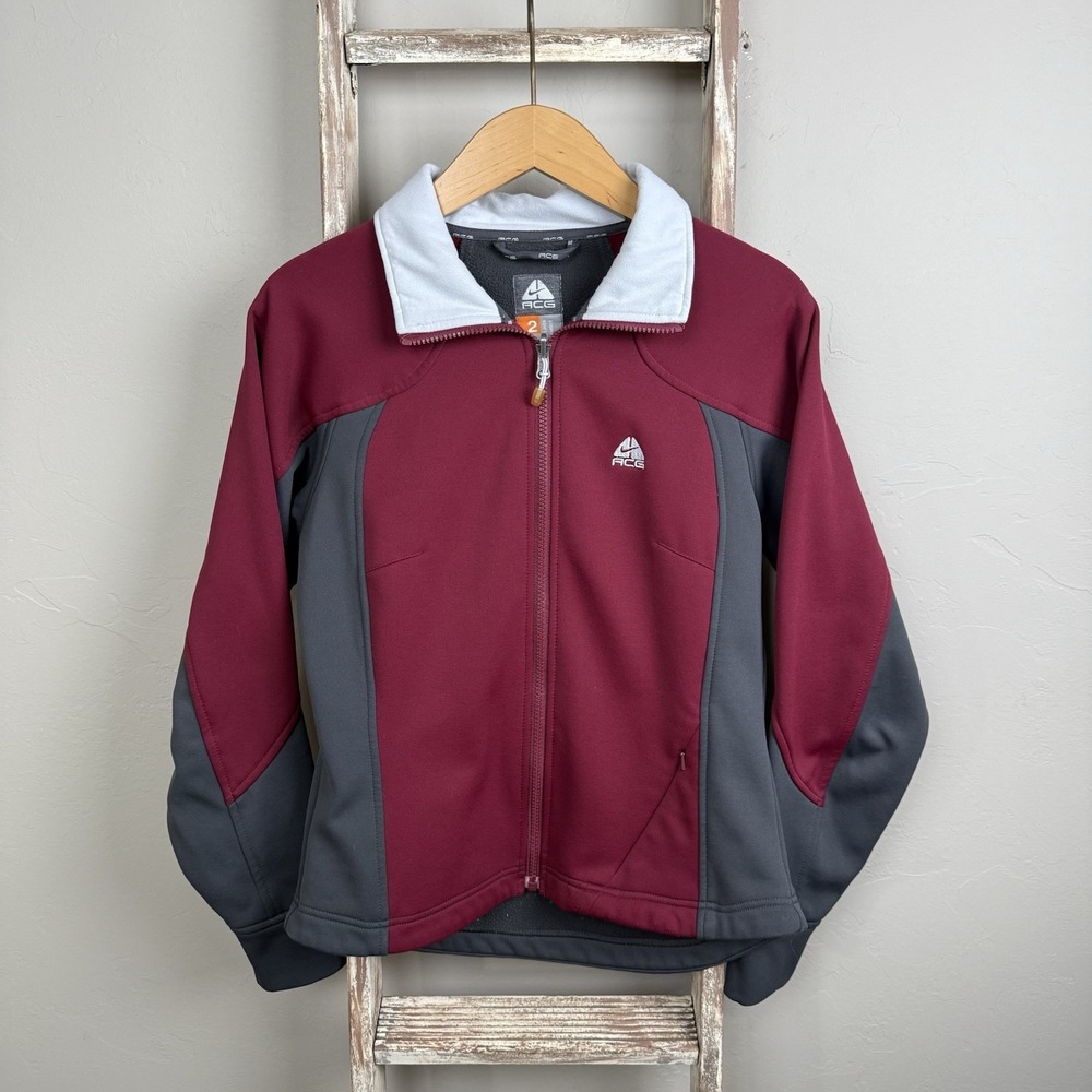 Women's Nike ACG Level 2 Burgundy Zip Jacket size‎ Small